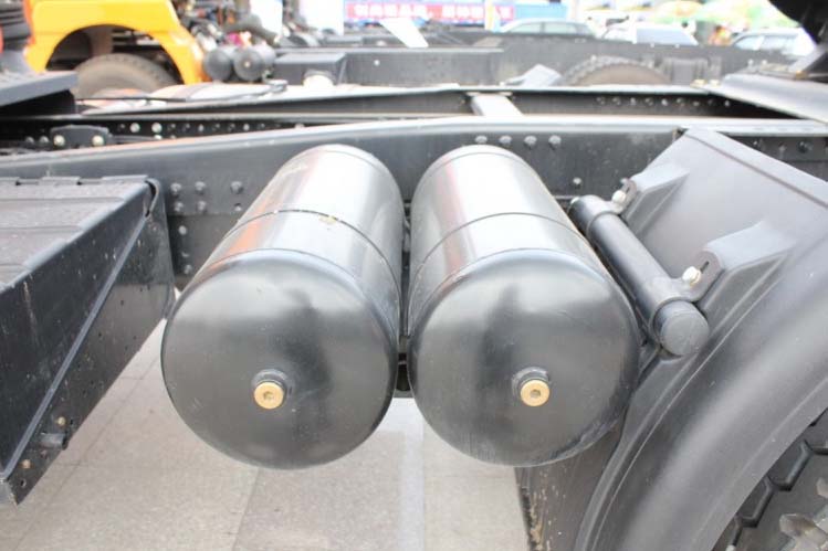 ���ͼ34-��������F3000 375���� 6X4 ���ٰ� SX4255NT324��ǣ����