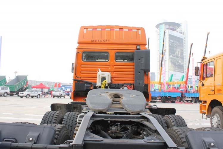 ���ͼ37-��������F3000 375���� 6X4 ���ٰ� SX4255NT324��ǣ����