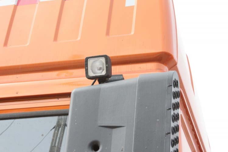 ���ͼ49-��������F3000 375���� 6X4 ���ٰ� SX4255NT324��ǣ����