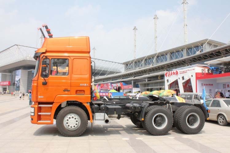 ���ͼ64-��������F3000 375���� 6X4 ���ٰ� SX4255NT324��ǣ����