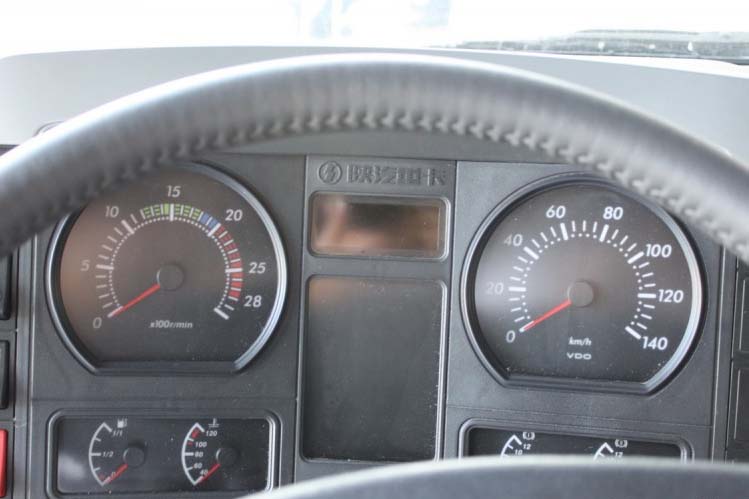 ͼ70-F3000 375 6X4  SX4255NT324ǣ