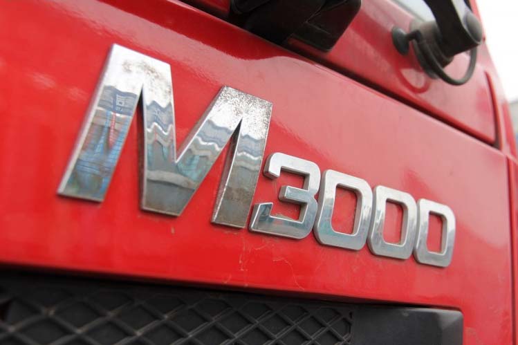 ���ͼ32-��������M3000 340���� 6X4 SX4255NT324��ǣ����