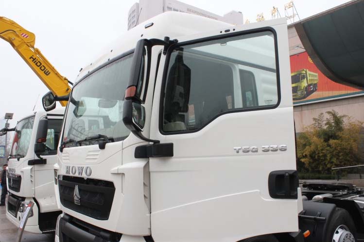 ͼ35-йHOWO-T5G 340 6X2 ZZ4257N25CGC1/N2V7Mǣ
