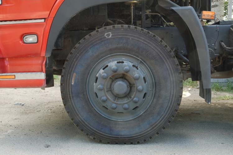 ���ͼ14-�������� 270���� 4X2 DFL4180A2��ǣ����