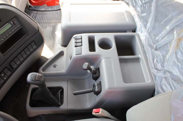 ���ͼ34-�������� 315���� 6X2 DFL4240A2��ǣ����