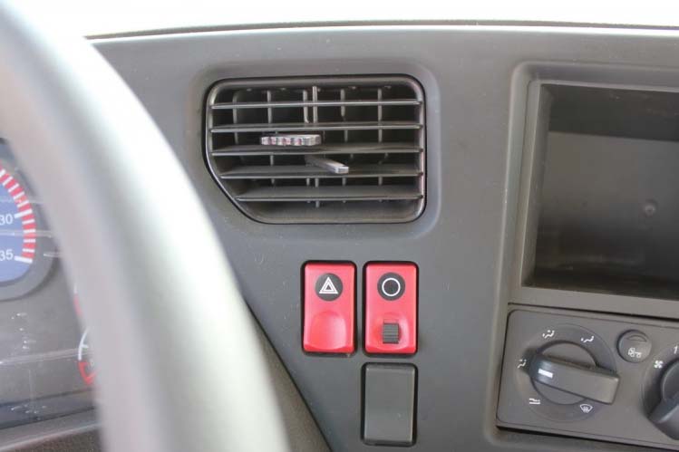 ���ͼ41-�������� 315���� 6X2 DFL4240A2��ǣ����