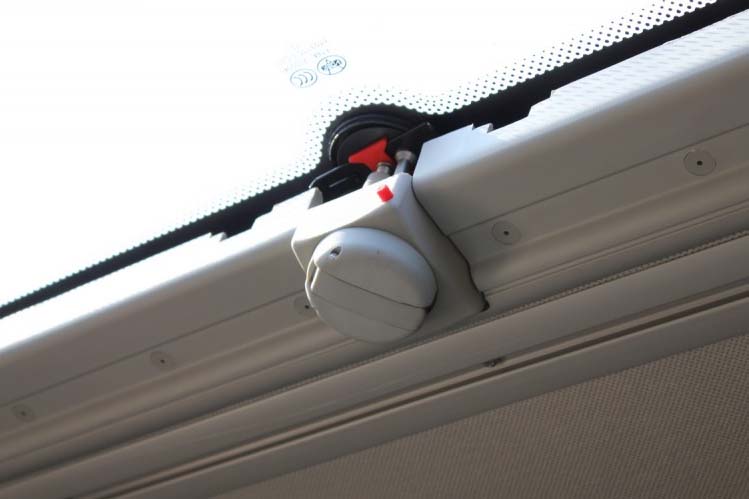 ���ͼ16-�������� 340���� 6X4 (����dCi340-30) DFL4251A9��ǣ����