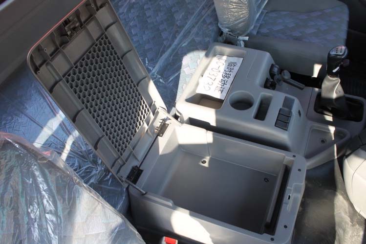 ���ͼ30-�������� 340���� 6X4 (����dCi340-30) DFL4251A9��ǣ����