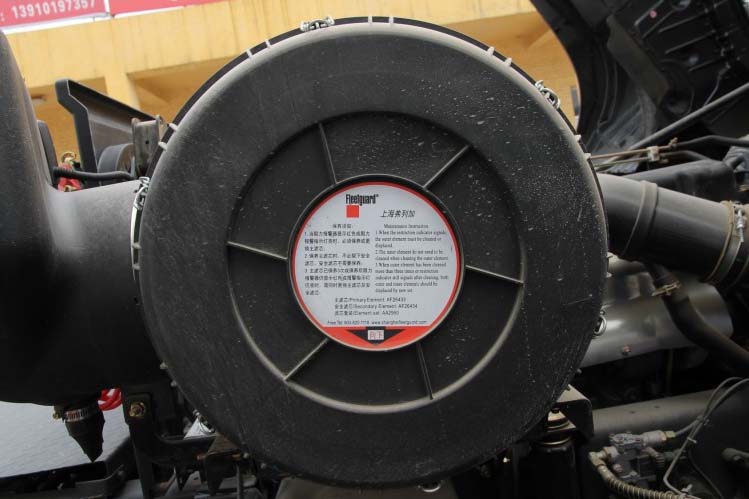 ���ͼ29-�������� 375���� 6X4 DFL4251A10��ǣ����