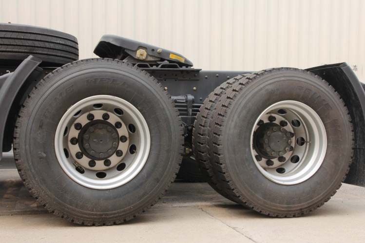 ���ͼ39-�������� 375���� 6X4 DFL4251A10��ǣ����