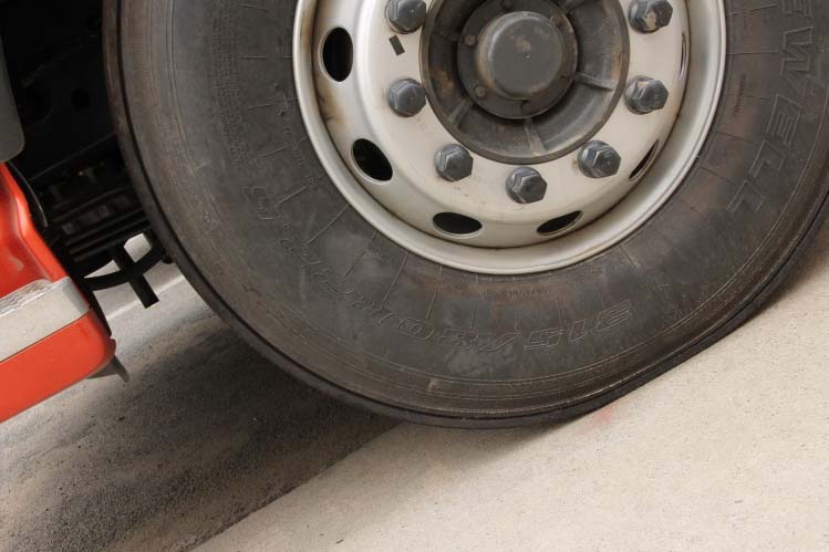 ���ͼ41-�������� 375���� 6X4 DFL4251A10��ǣ����